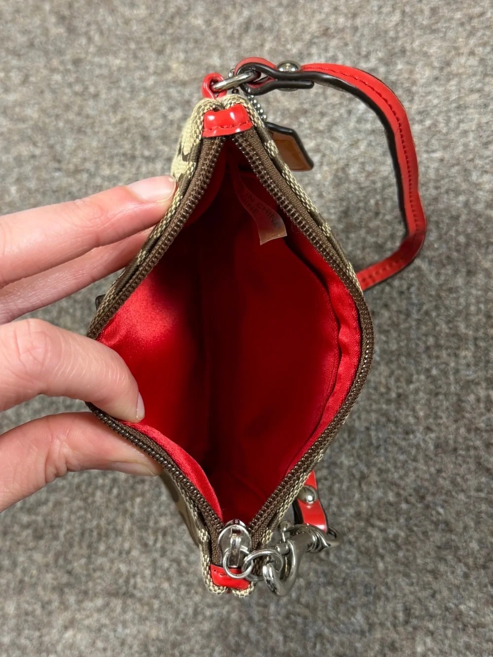 Coach‎ Canvas Signature Monogram Wristlet Zip Wallet Red Patent Leather Trim Y2K